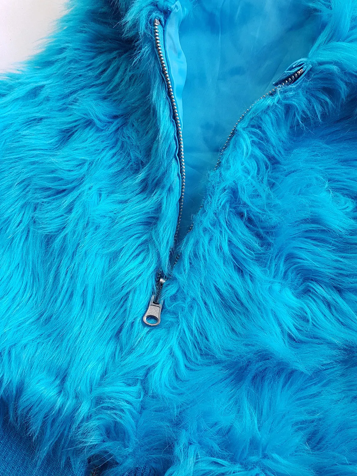 1990s Wild Fun Fur Vest in Electric Blue - Knit Detailing & Super Chunky Metal Zipper & Hardware