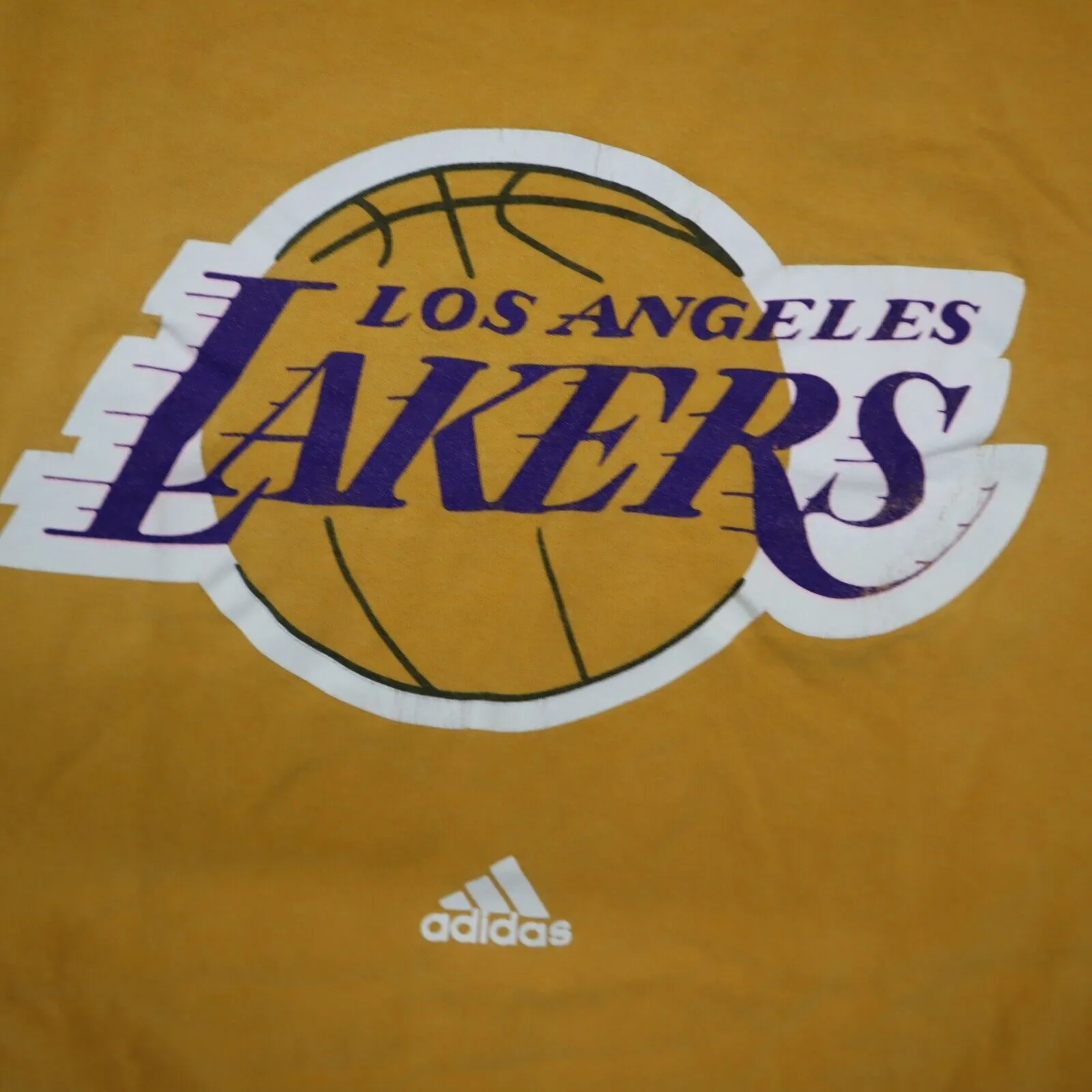 Adidas Los Angeles Lakers Basketball Shirt Boys Large Yellow Graphic T-Shirt