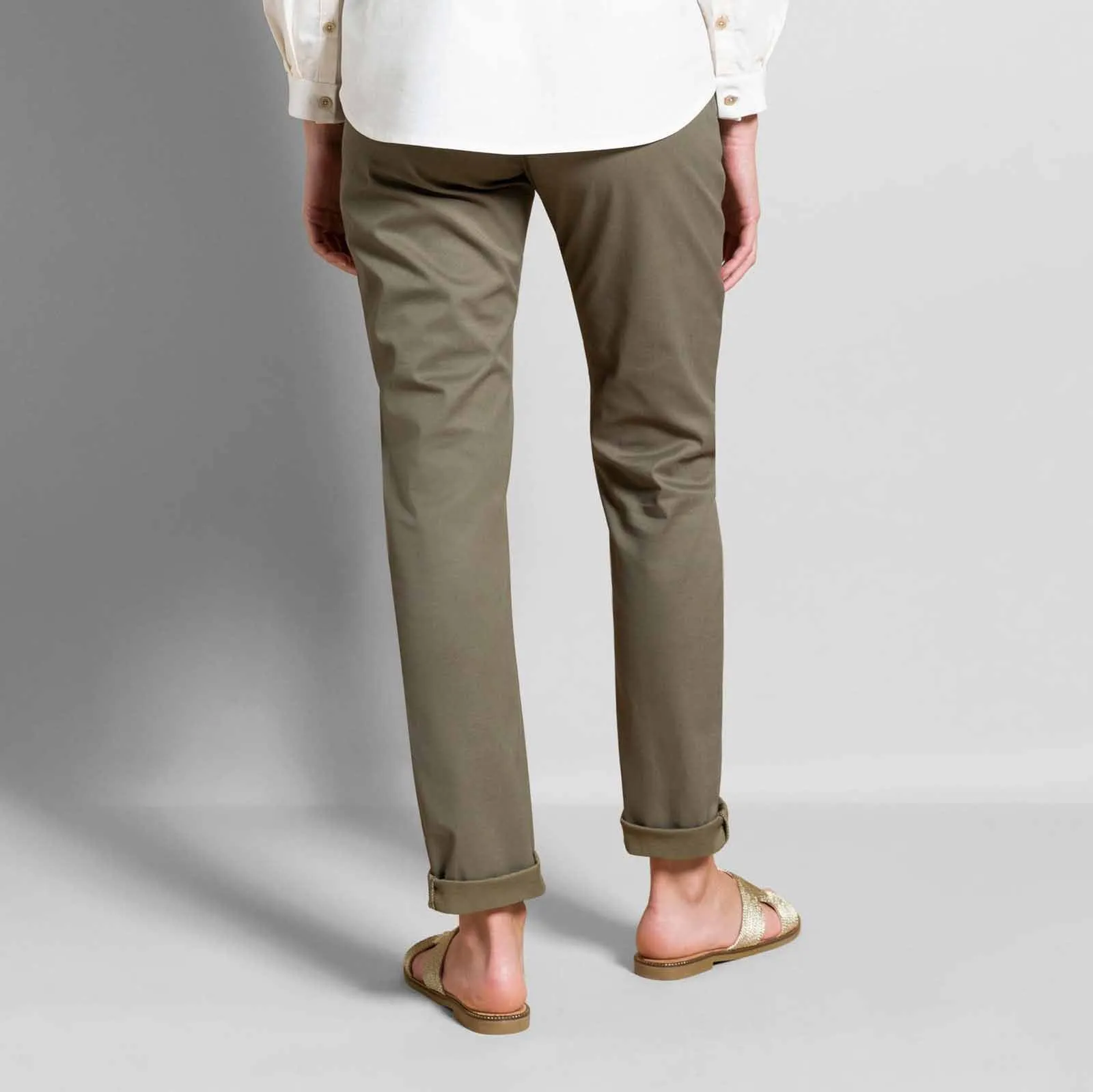 Chino Mai kaki taille standard coupe slim