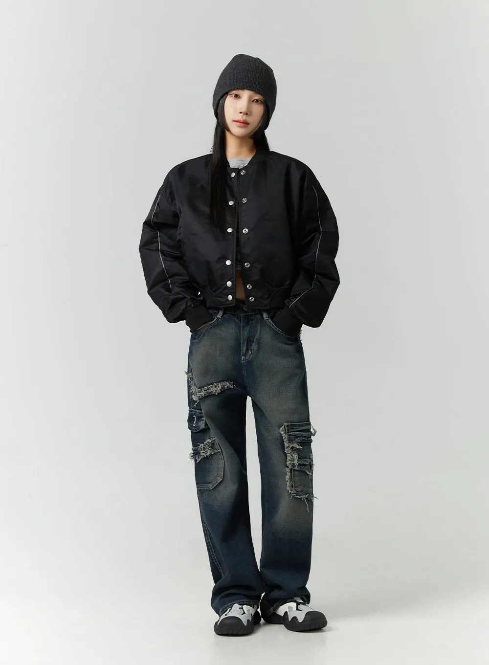 Destroyed Pocket Straight Leg Jeans CD301