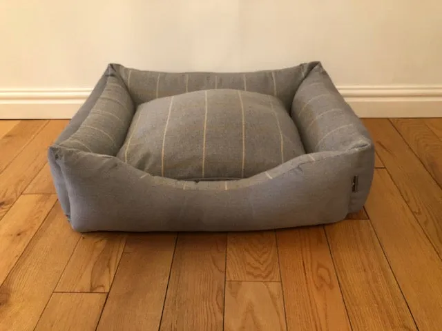 Dog Bed Country Check Settee