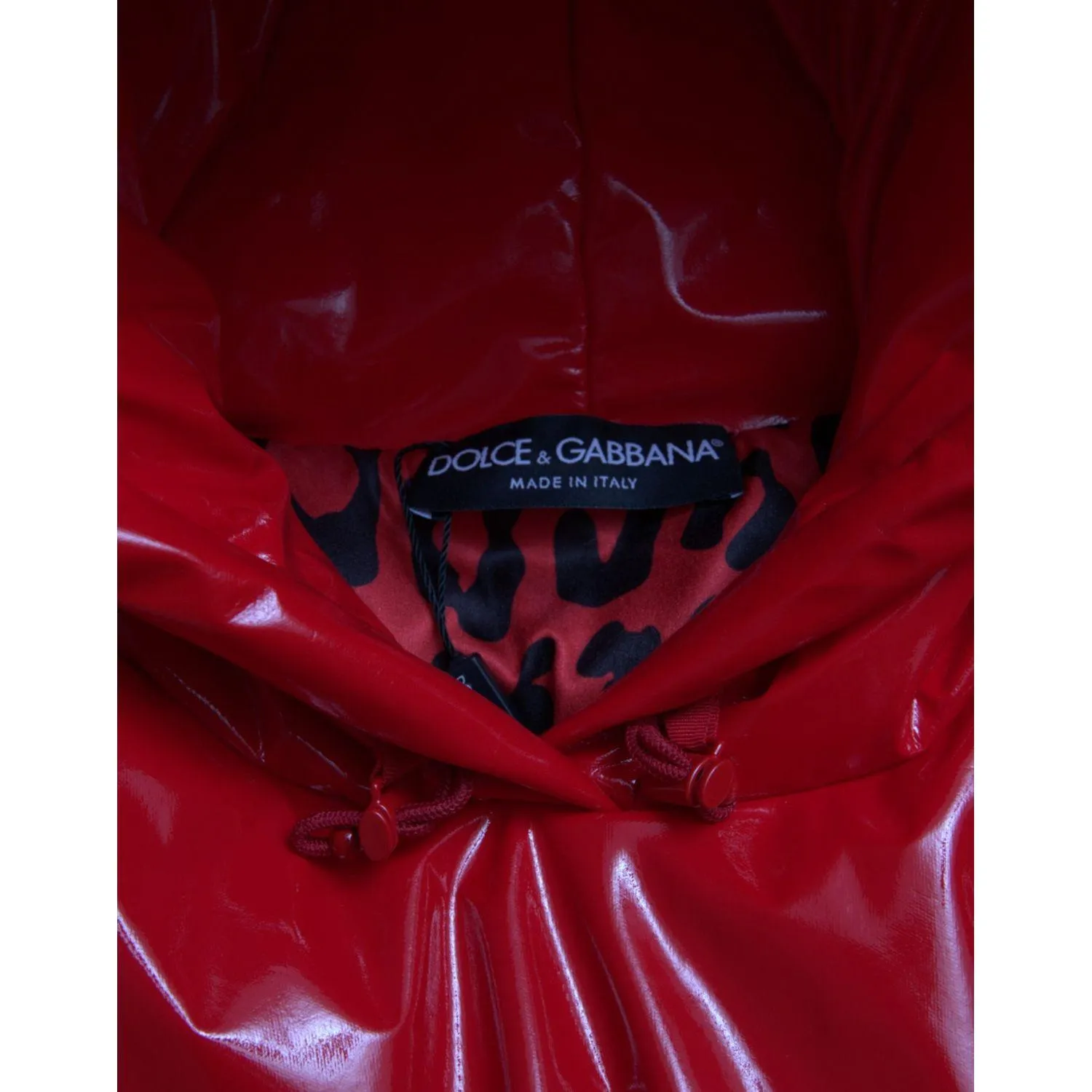 Dolce & Gabbana Chic Shiny Red Cropped Jacket