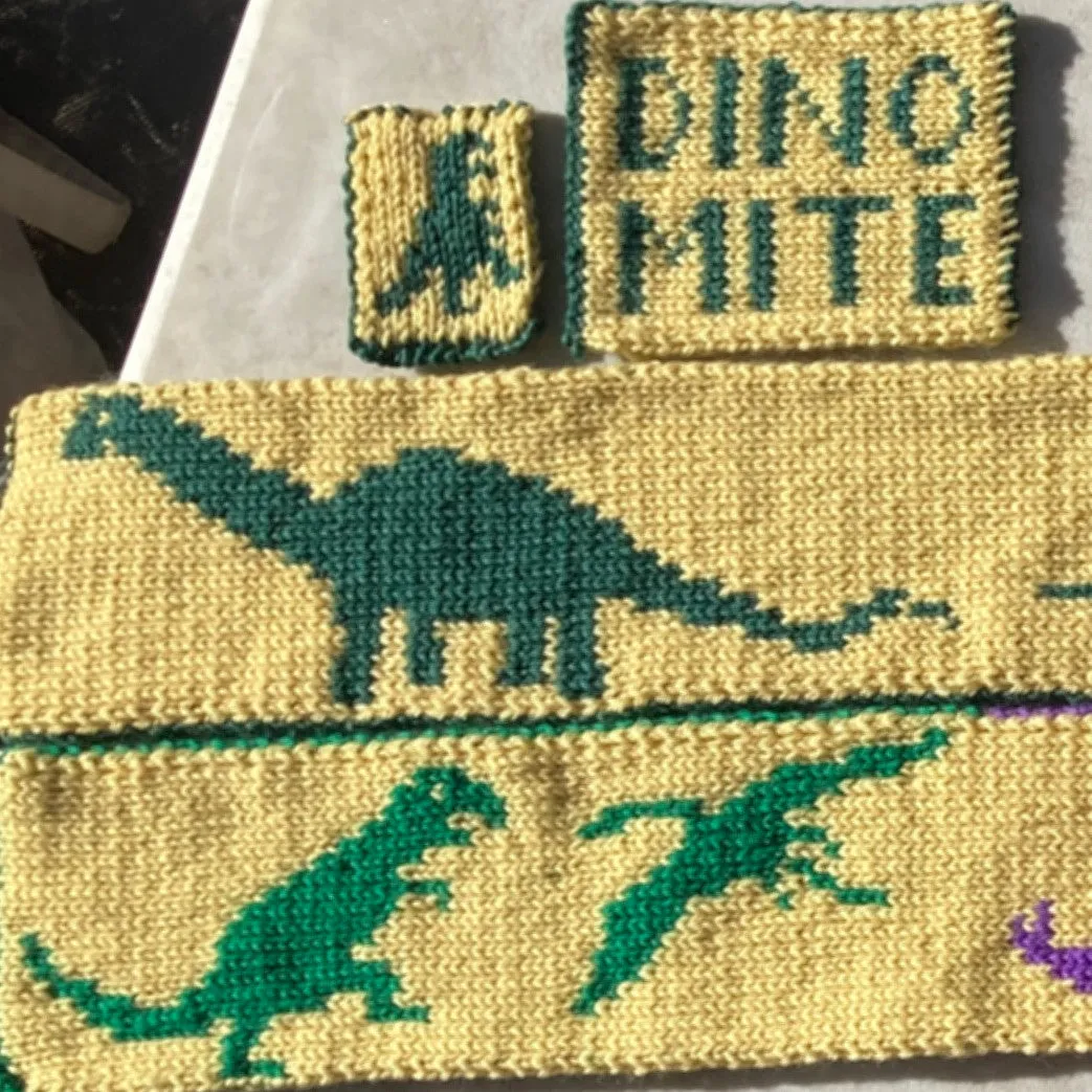 Double Knit Dinosaur Scarf Kit