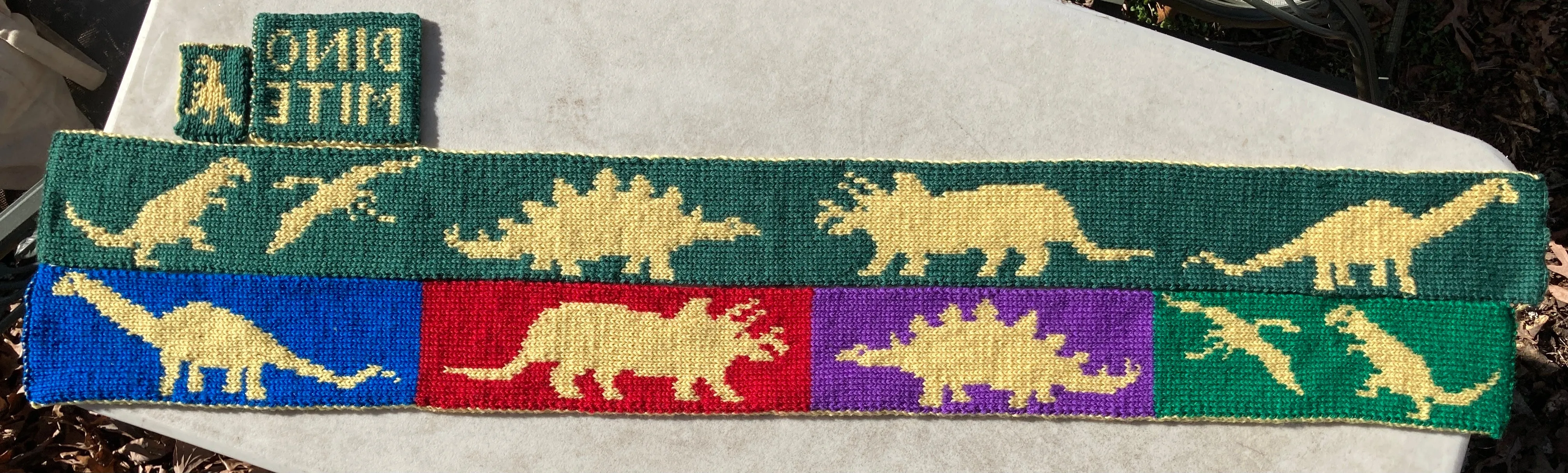 Double Knit Dinosaur Scarf Kit