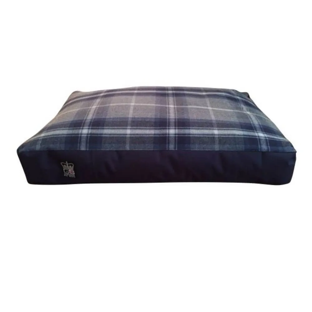 GB Pet Beds Box Border Duvet Dog Bed