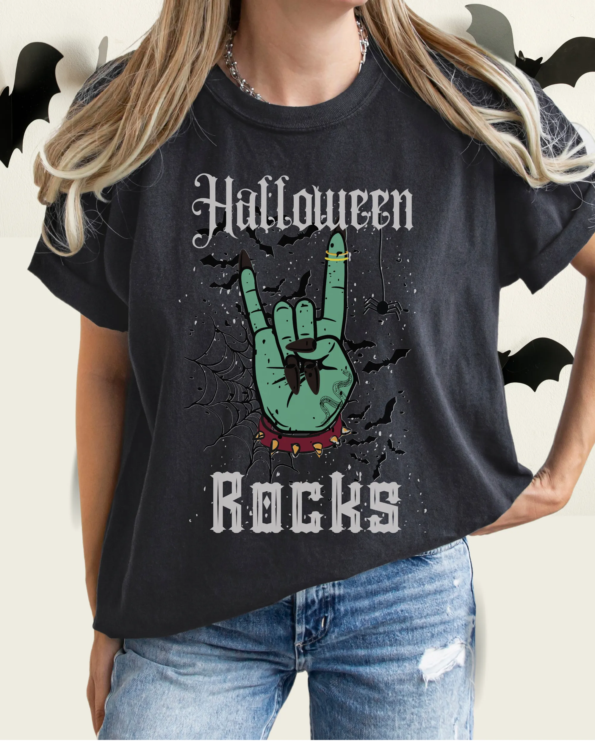 Halloween Rocks Design Comfort Colors® T-Shirt, Women's Retro Funny Design T-Shirt