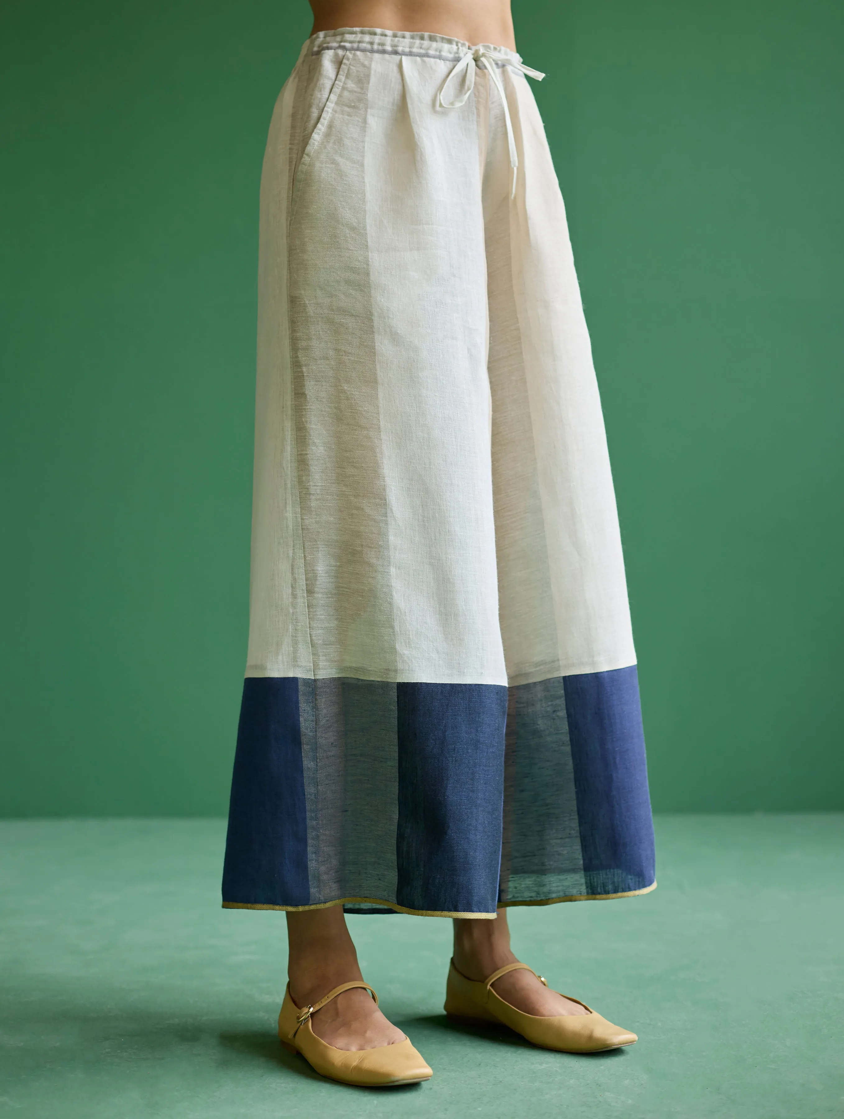 Kio Color-Blocked Linen Pant- Ivory