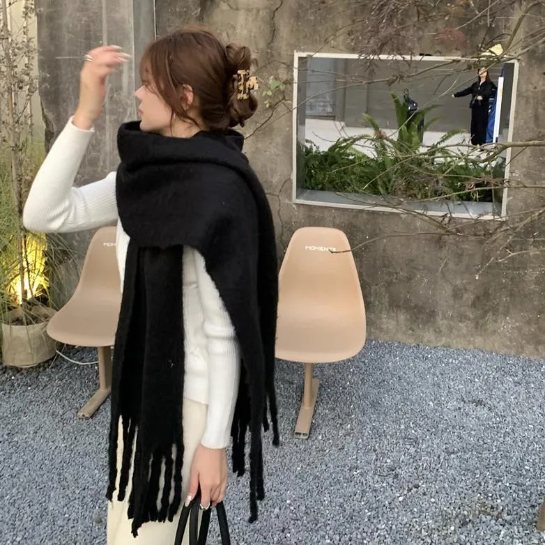 [Korean Style] Acie Chunky Fringed scarf