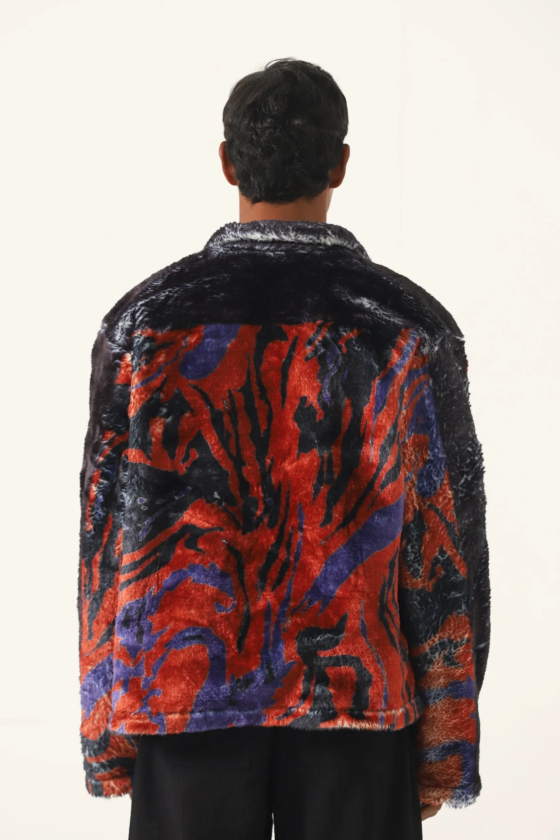 lahori nights" printed sherpa jacket