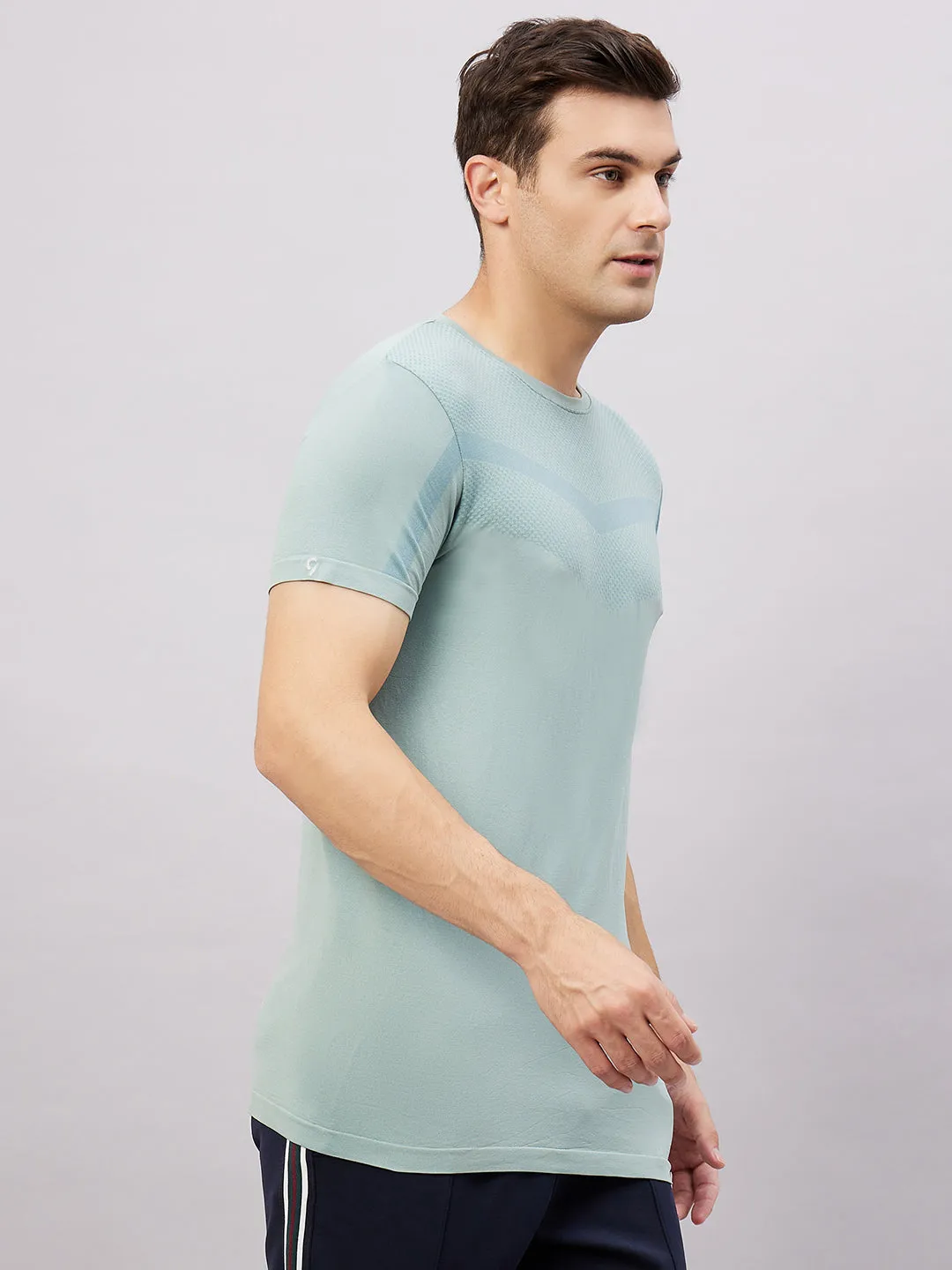 Men's Round Neck Half Sleeves Seamless T-Shirt - Aqua