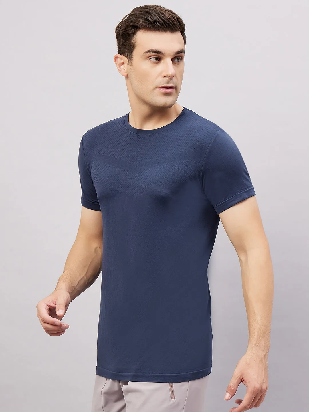 Men's Round Neck Half Sleeves Seamless T-Shirt - Aqua