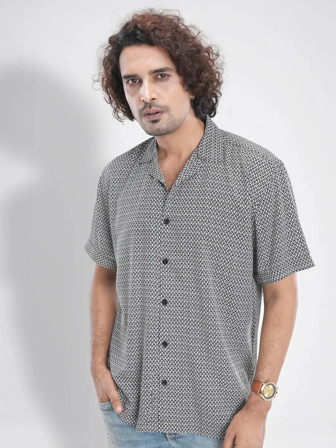 Men's Short Sleeve Camp Collar Casual in Black Print Shirt