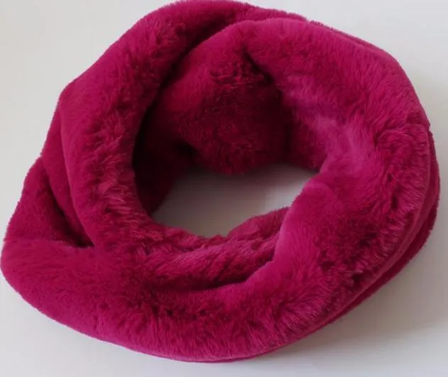 Mujer Fur Lovers Collar Scarf