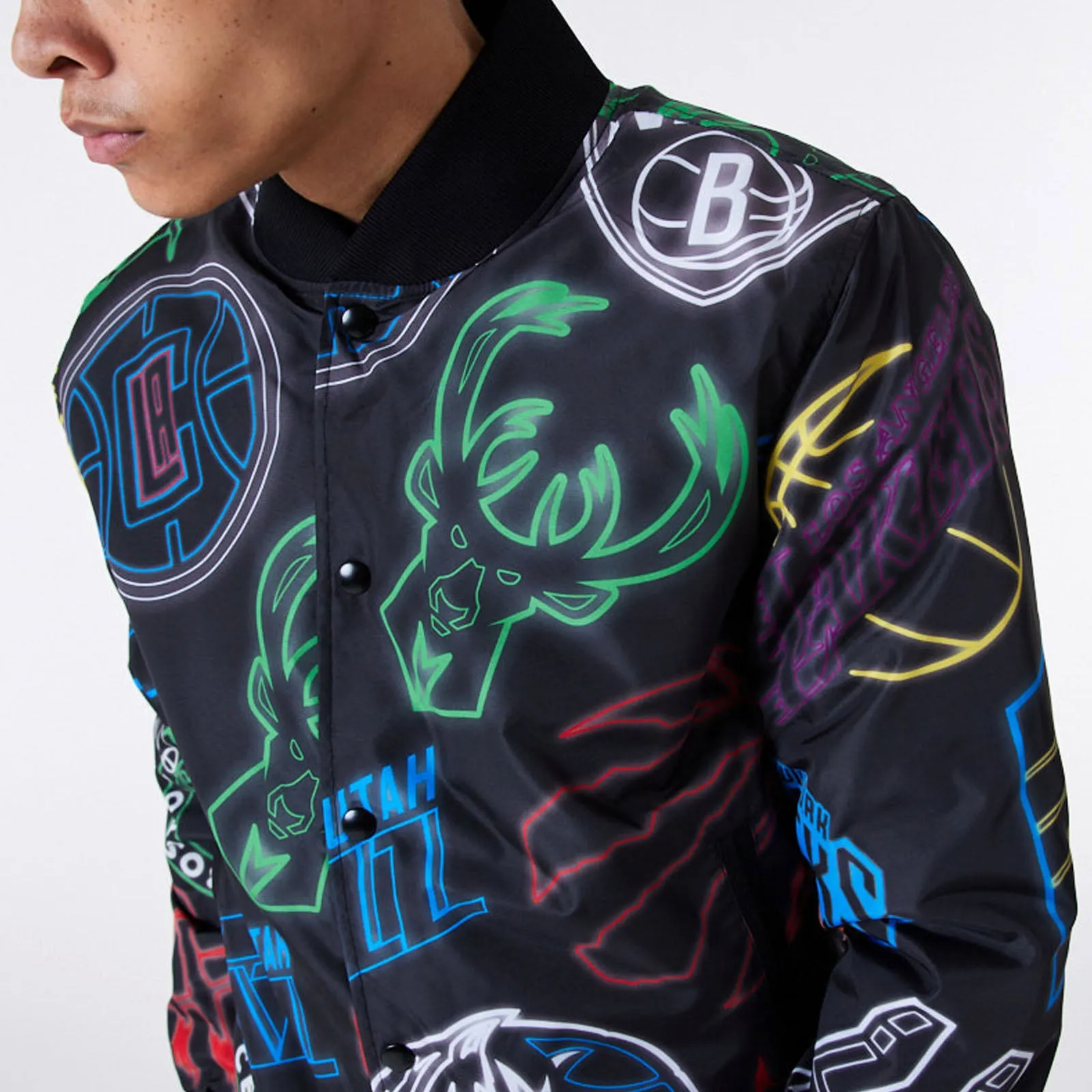 New Era Mens NBA All Over Print Graphic Bomber Jacket - Black