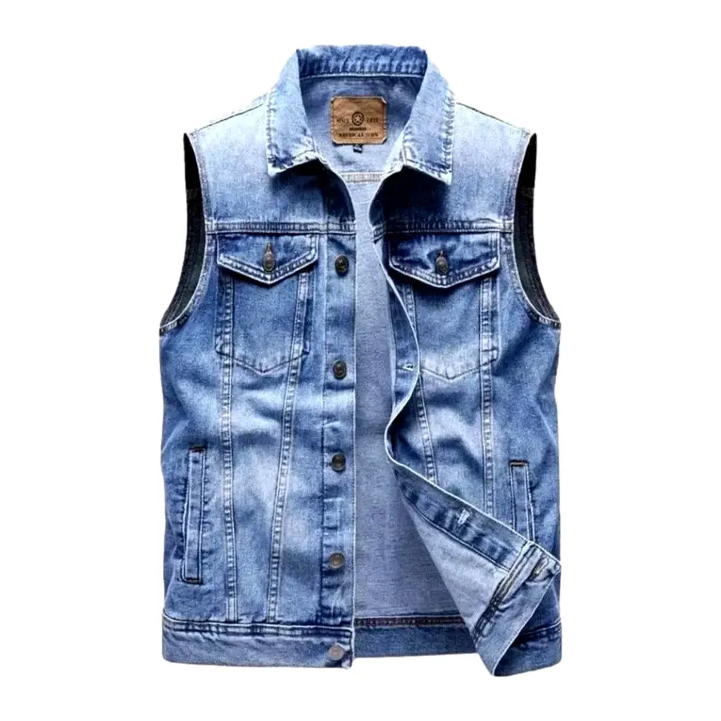 Regular men's jean vest