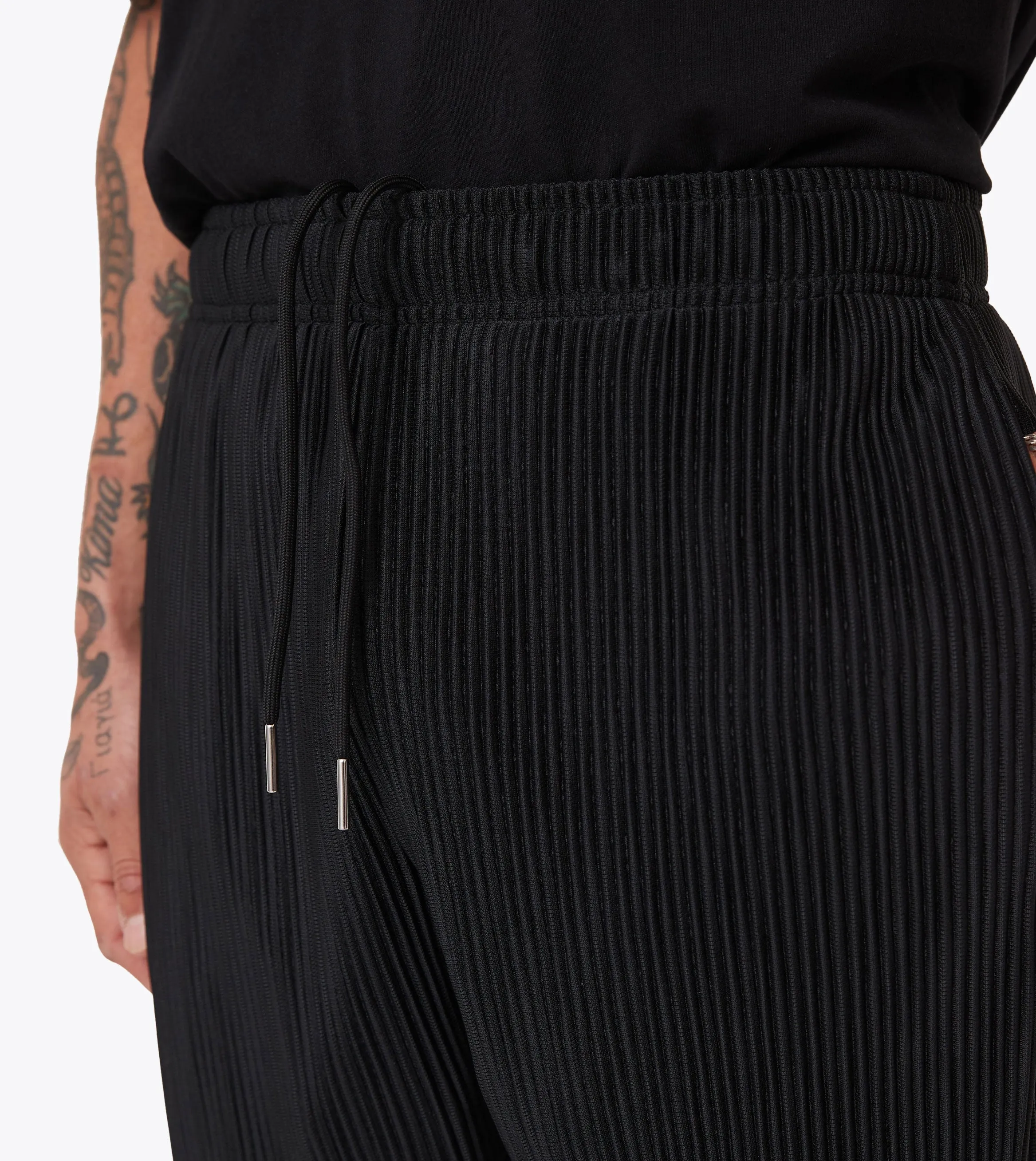 Sureshot Pleated Jogger Black