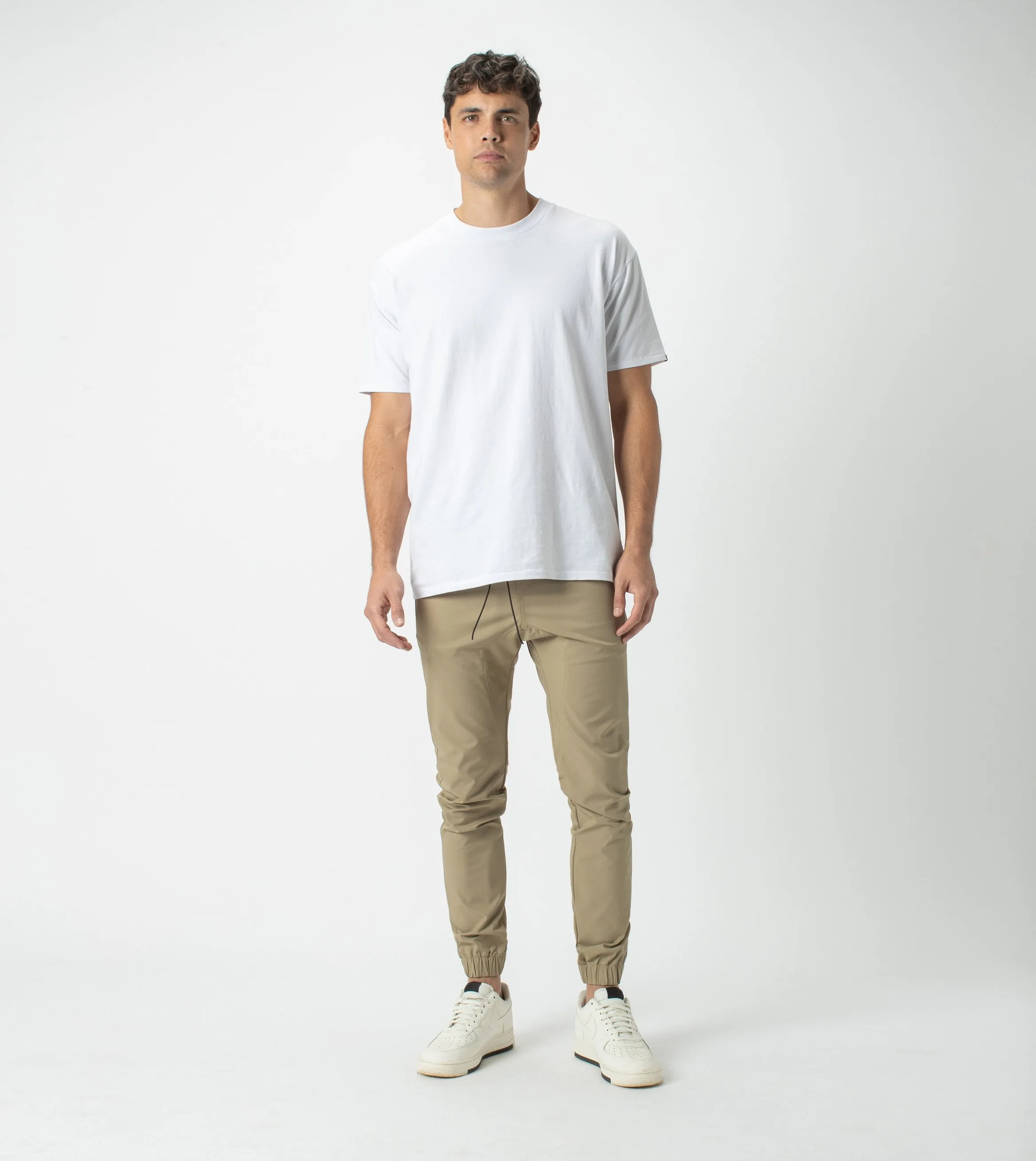 Sureshot Tech Jogger Sand