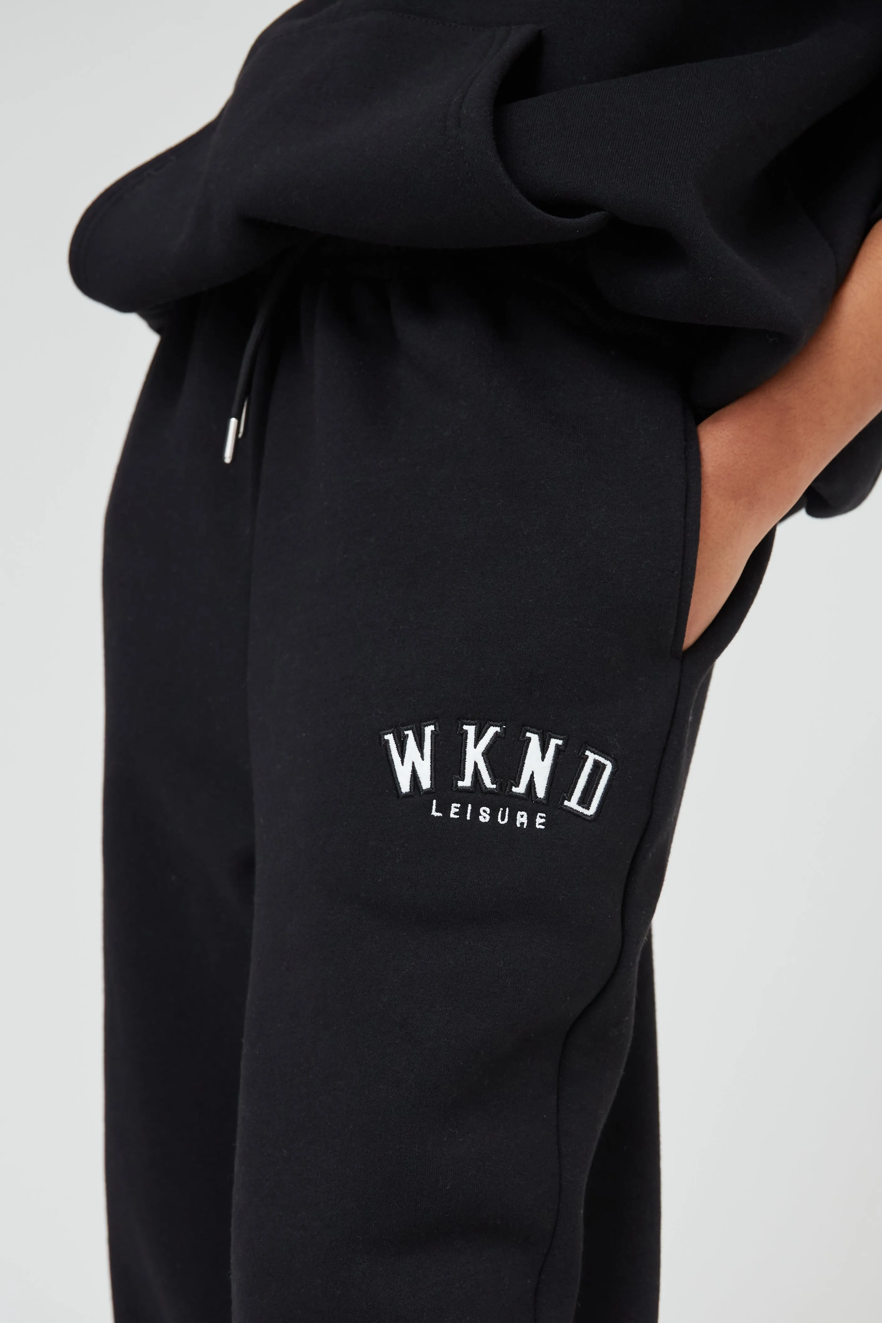 WKND OVERSIZED JOGGER