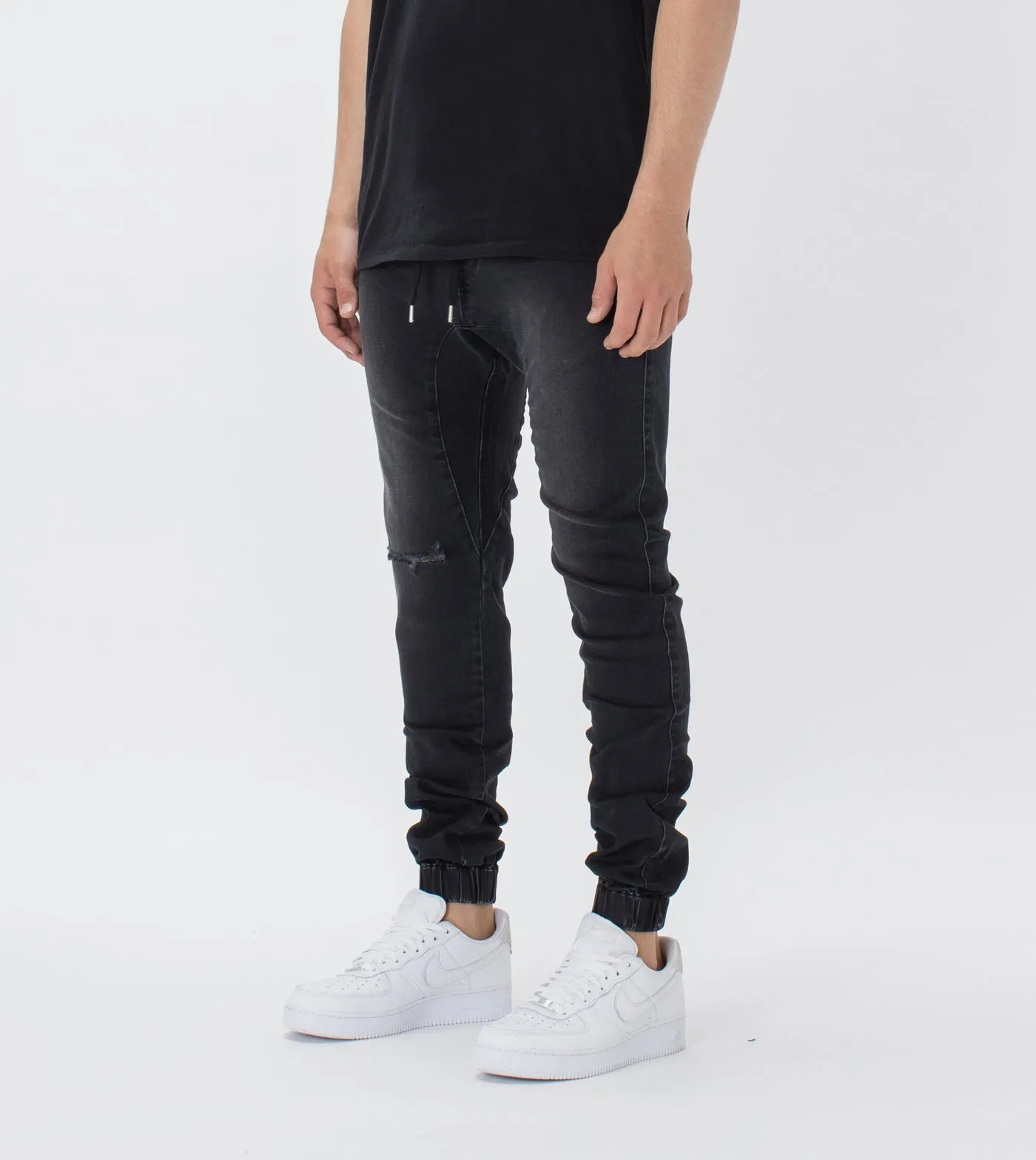 Zanerobe Sureshot Denim Jogger Carbon Black 746-NON