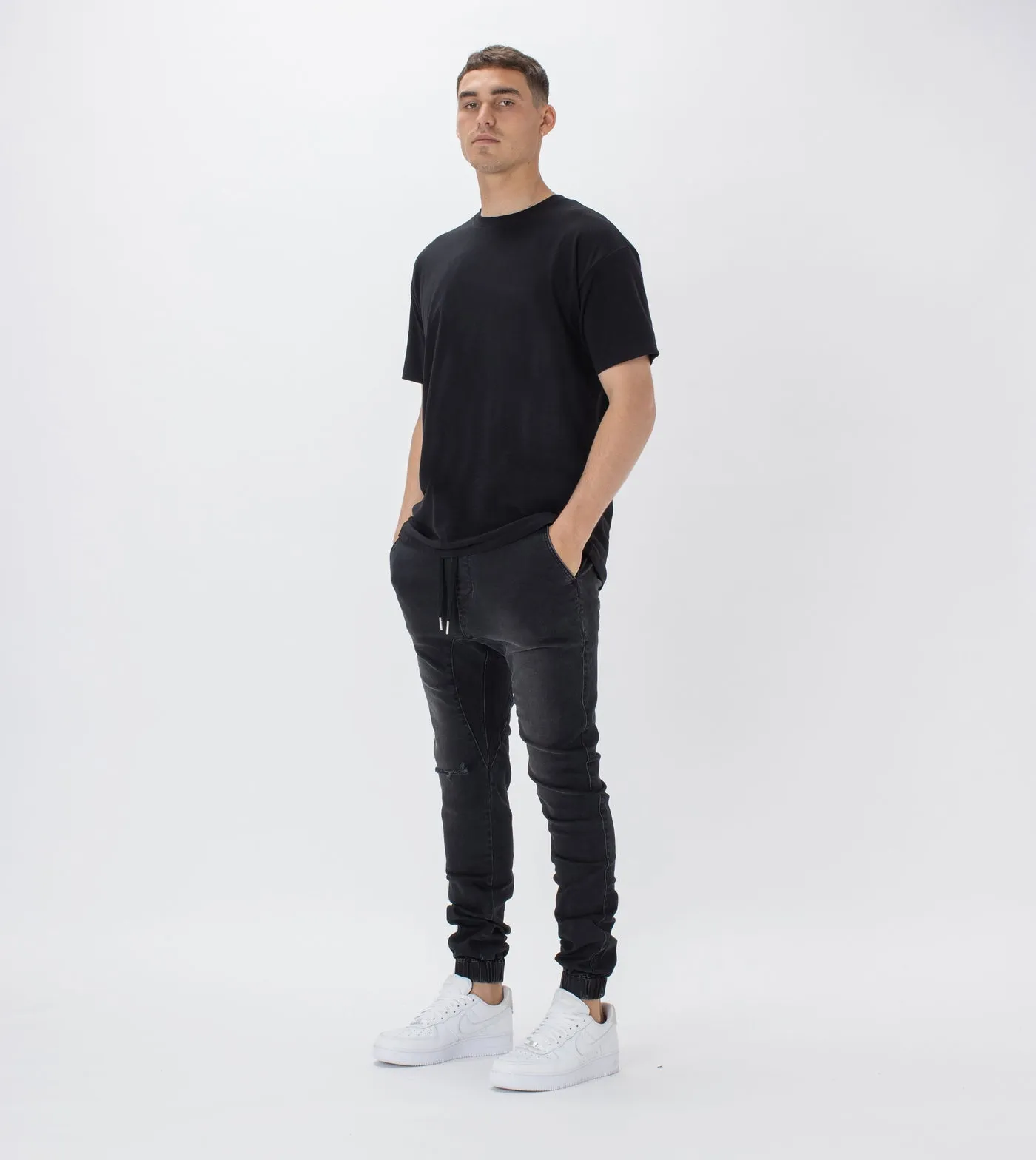 Zanerobe Sureshot Denim Jogger Carbon Black 746-NON